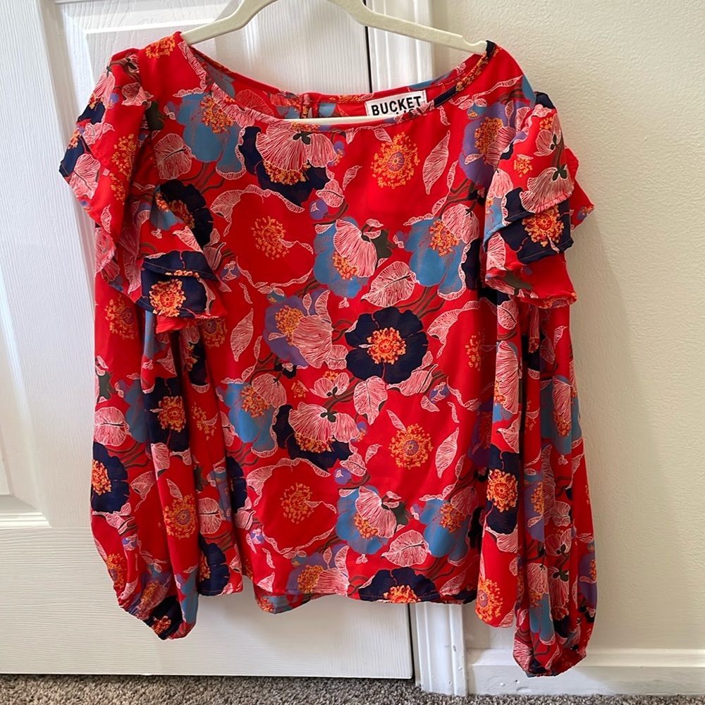 NWT BUCKETLIST Red Floral Ruffle Blouse